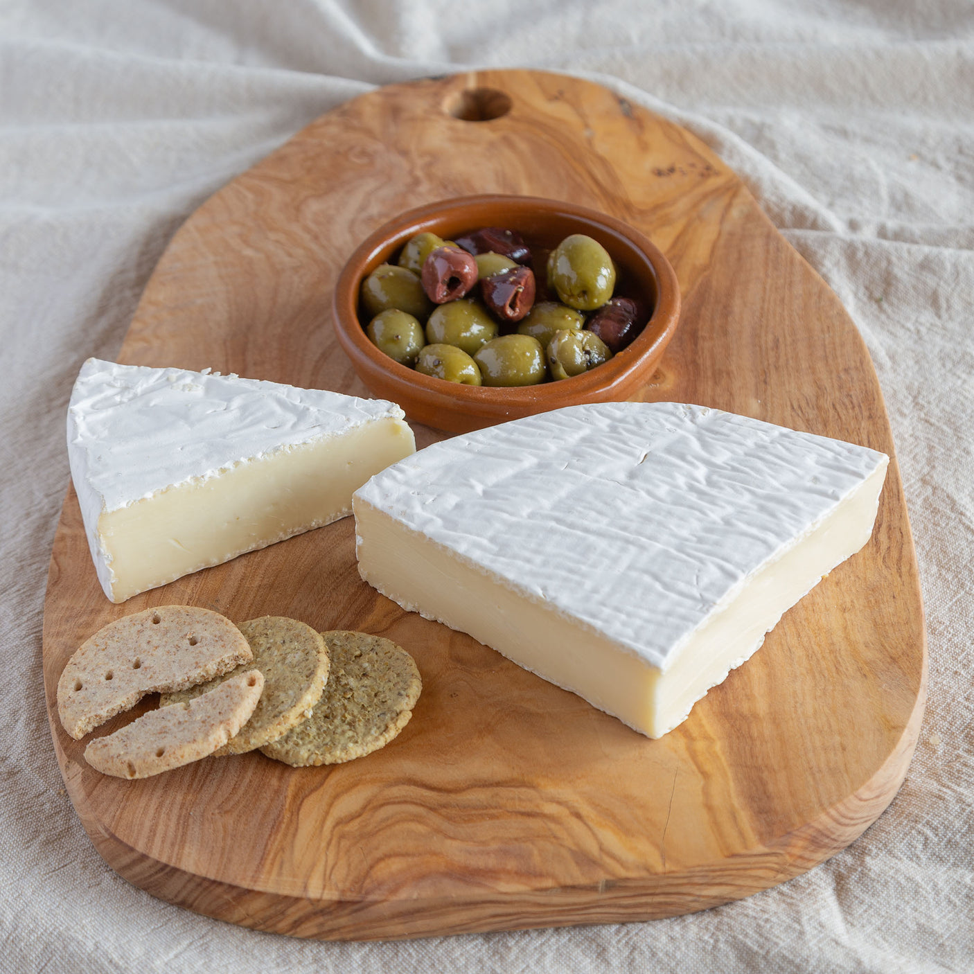 Curds & Croust - Miss Wenna Cornish Brie - Produced in Cornwall