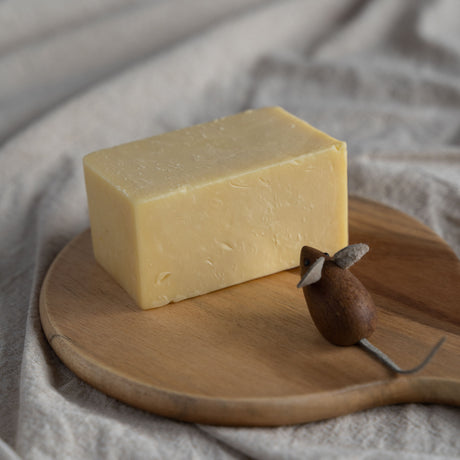 Lobbs Farm Shop Deli - Cheese - Hawkridge Tasty Farmhouse Cheddar